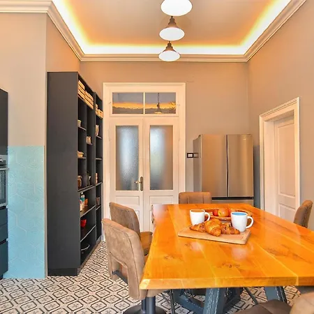 Ferienwohnung Fuer 4 Personen Ca 115 Qm In Pula, Istrien Istrische Riviera * Pula