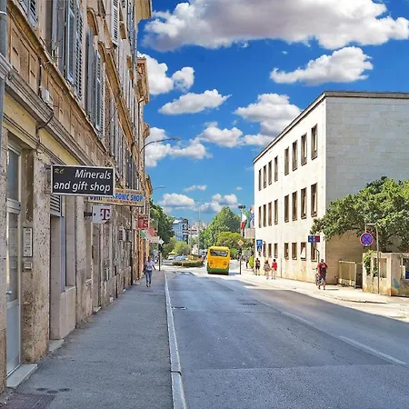 Ferienwohnung Fuer 4 Personen Ca 115 Qm In Pula, Istrien Istrische Riviera *
